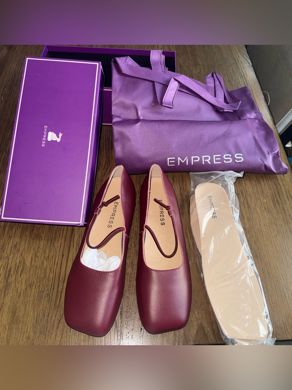NIB Empress Australia Burgundy Leather Square Toe Ballet Flats - Size 40 (US 9/9
